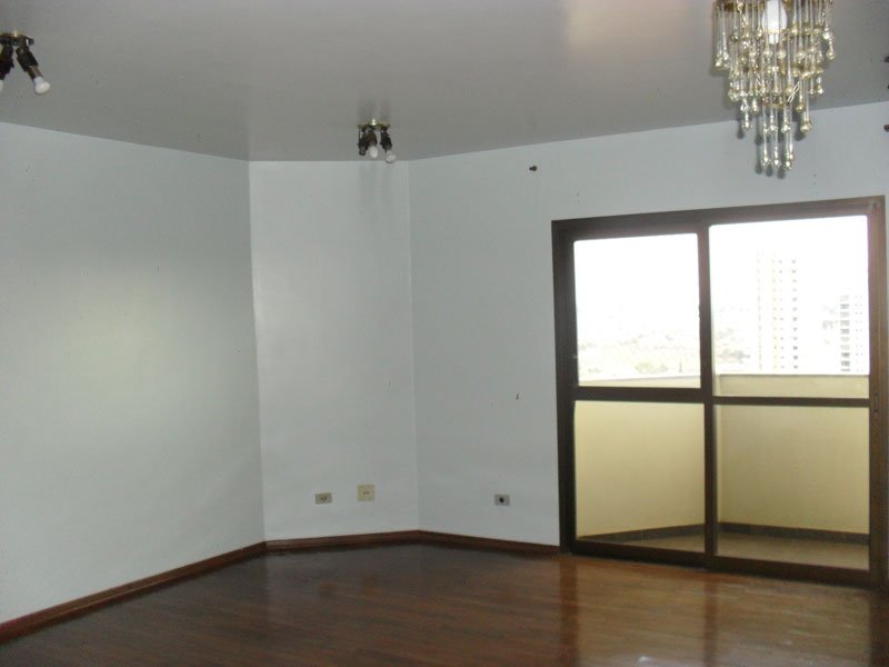 Apartamento / Padrão em São Carlos 