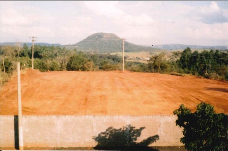 Terreno / Padrão em Itirapina , Comprar por R$1.350.000,00