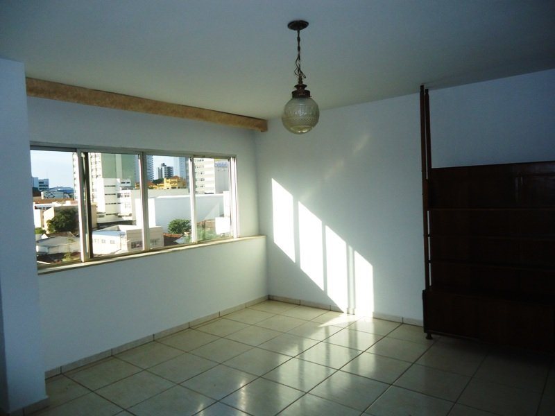 Apartamento / Padrão em São Carlos 