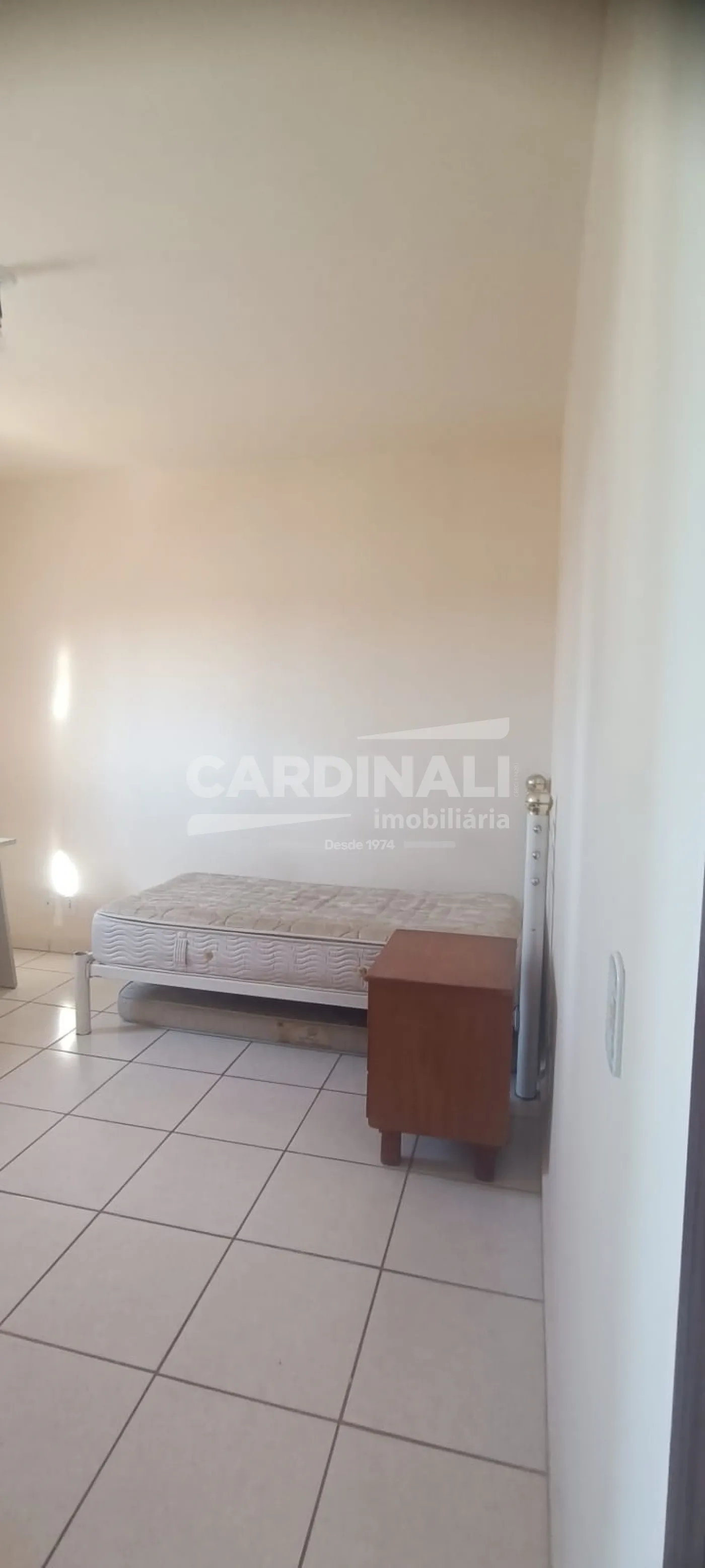 Alugar Apartamento / Padrão em São Carlos R$ 1.000,00 - Foto 6