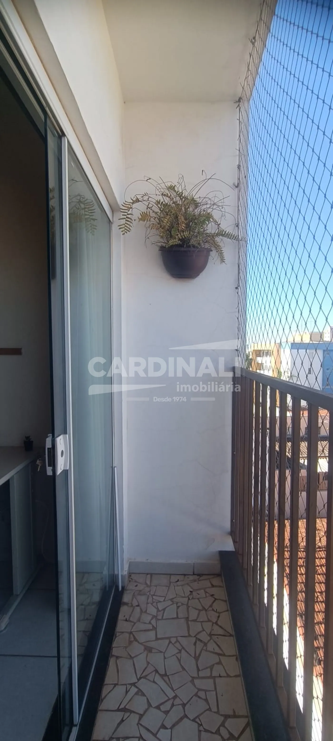 Alugar Apartamento / Padrão em São Carlos R$ 1.000,00 - Foto 2