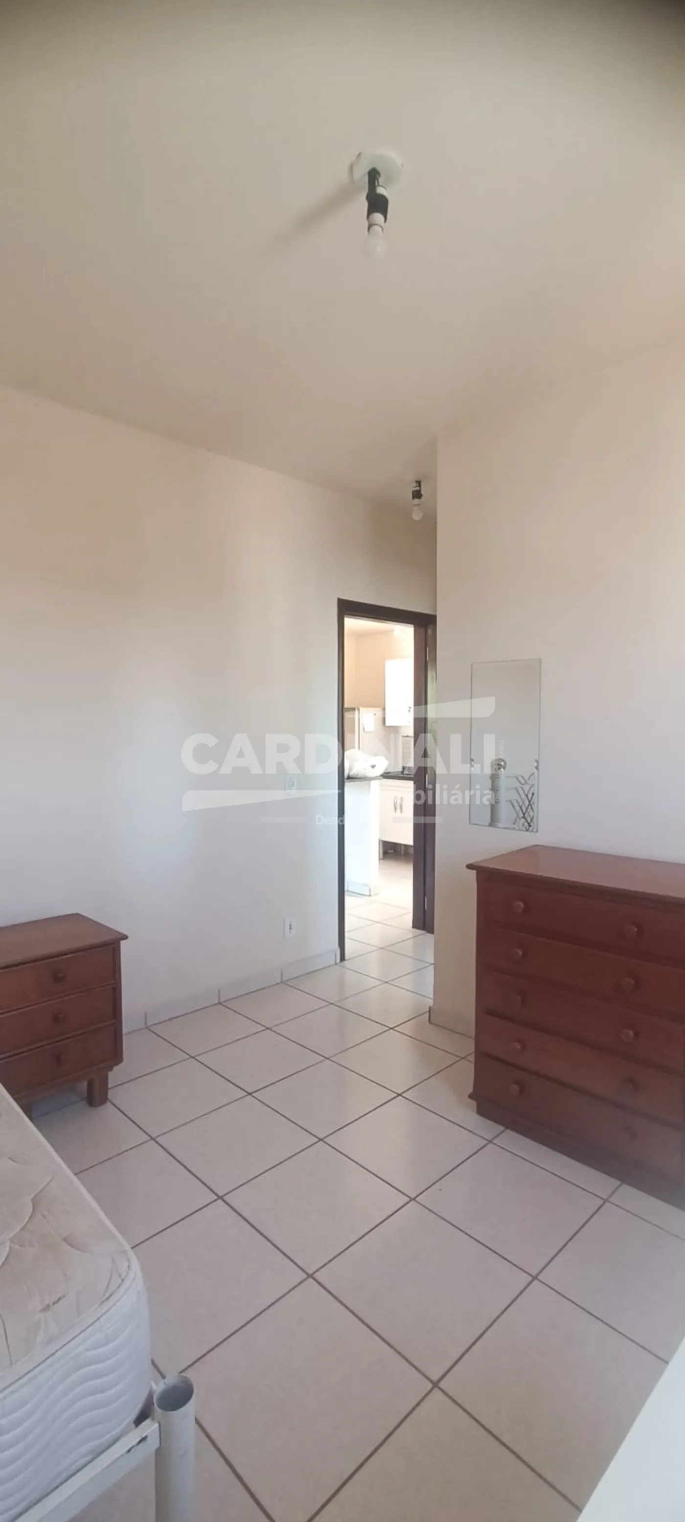 Alugar Apartamento / Padrão em São Carlos R$ 1.000,00 - Foto 15