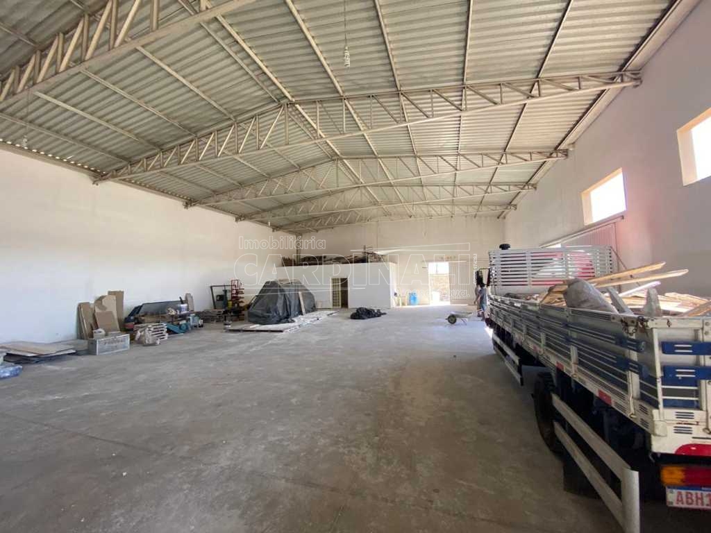 Alugar Comercial / Salão em São Carlos R$ 9.445,00 - Foto 16