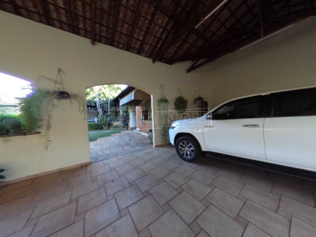 Casa / Área de Lazer em Araraquara Alugar por R$5.800,00