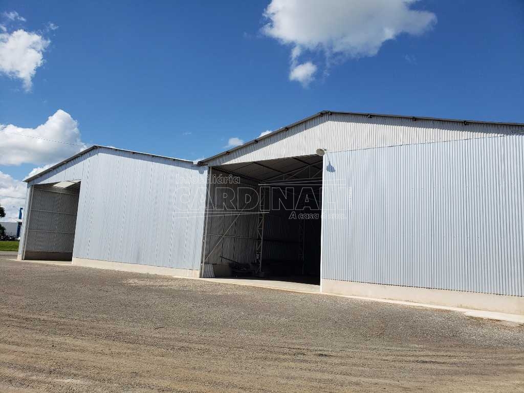 Alugar Comercial / Galpão em São Carlos R$ 5.556,00 - Foto 1 Alugar Comercial / Galpão em São Carlos R$ 5.556,00 - Foto 1