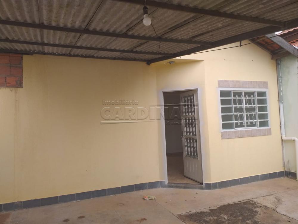 Alugar Casa / Padrão em São Carlos R$ 1.000,00 - Foto 3