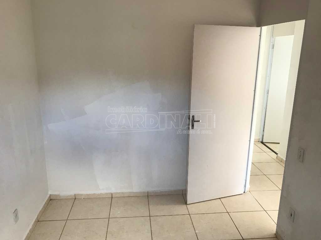 Alugar Casa / Padrão em São Carlos R$ 889,00 - Foto 21