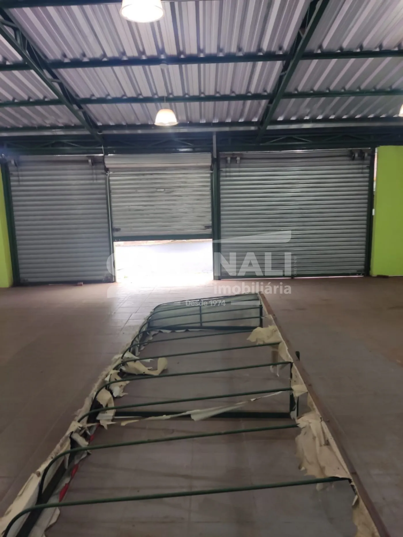 Comprar Comercial / Galpão em Araraquara R$ 350.000,00 - Foto 8