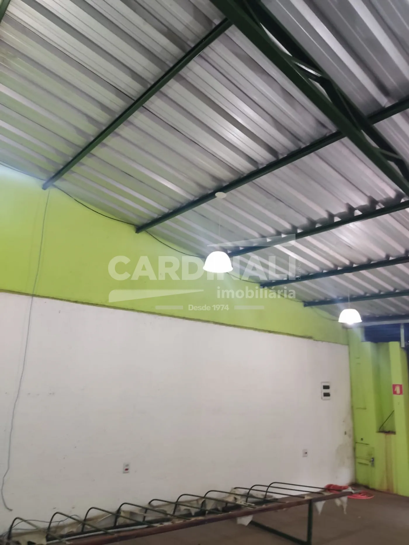 Comprar Comercial / Galpão em Araraquara R$ 350.000,00 - Foto 16