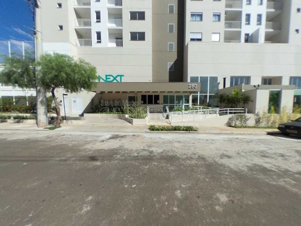 Apartamento / Padrão em São Carlos 