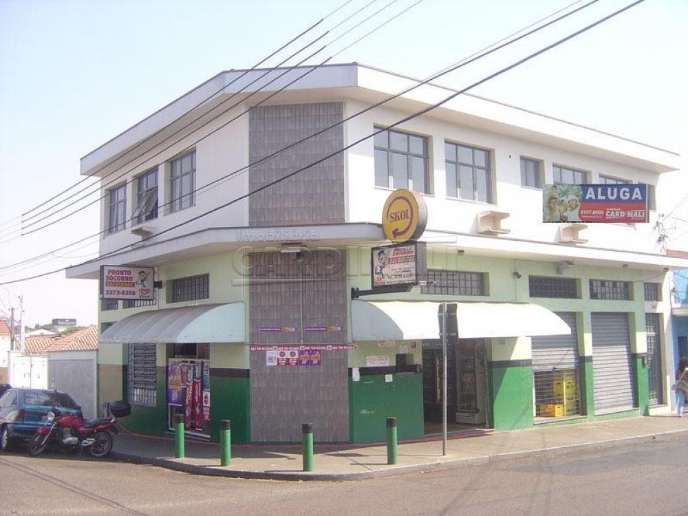 Comercial / Sala sem Condomínio em São Carlos 