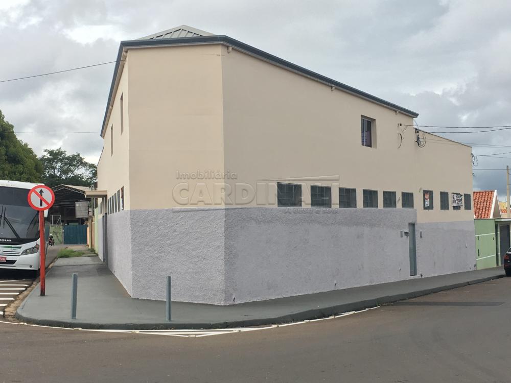 Comercial / Galpão em São Carlos Alugar por R$5.000,00