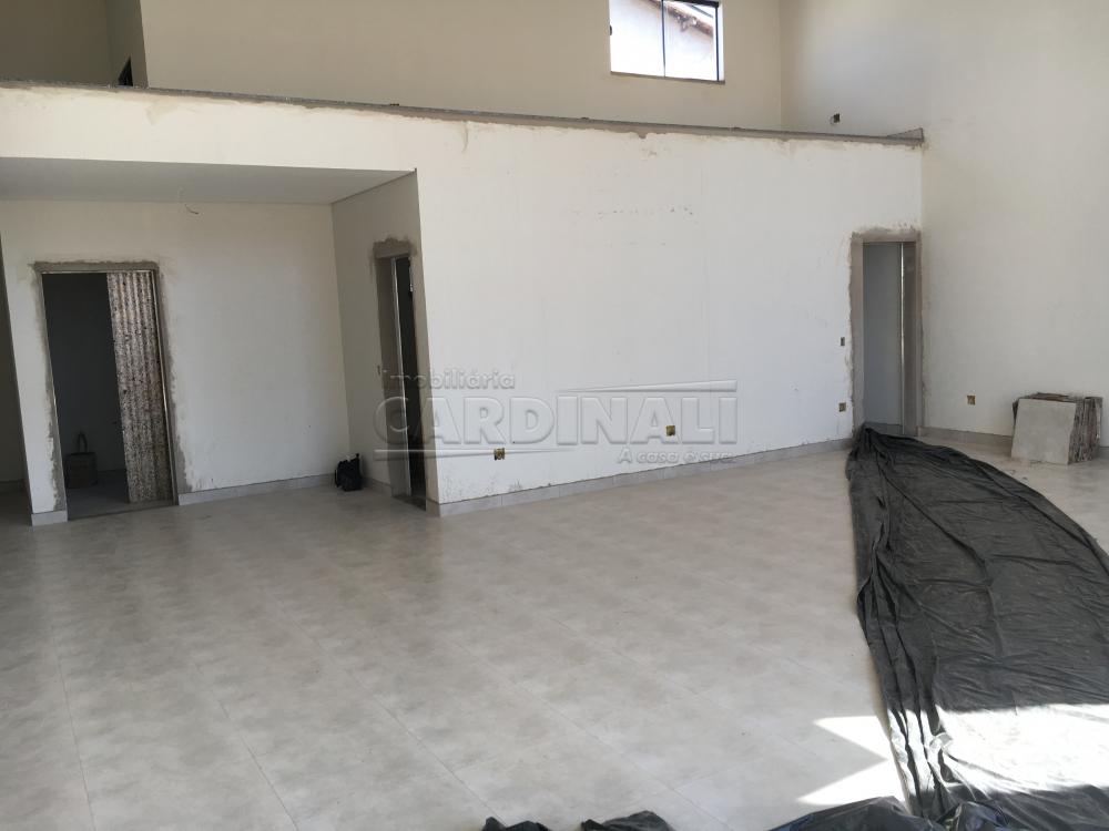Alugar Comercial / Salão em São Carlos R$ 4.000,00 - Foto 2