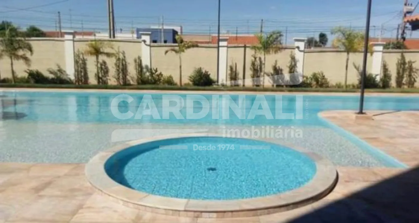 Comprar Apartamento / Padrão em Araraquara R$ 390.000,00 - Foto 16