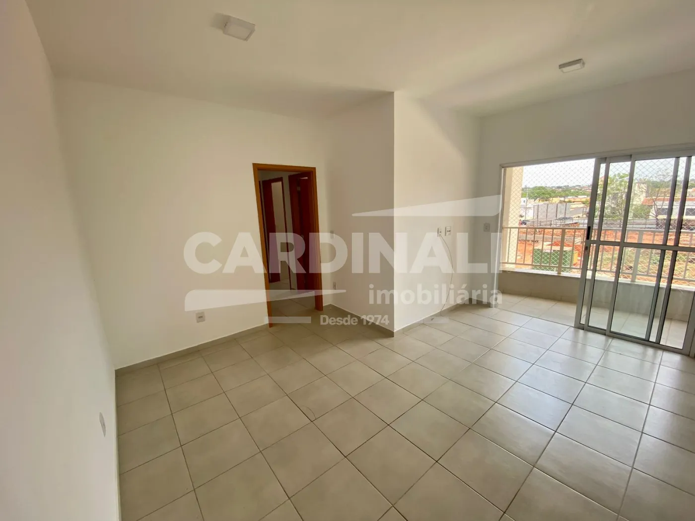 Comprar Apartamento / Padrão em Araraquara R$ 390.000,00 - Foto 3