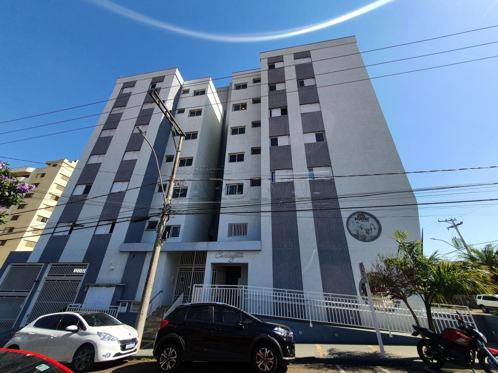 Apartamento / Padrão em São Carlos 