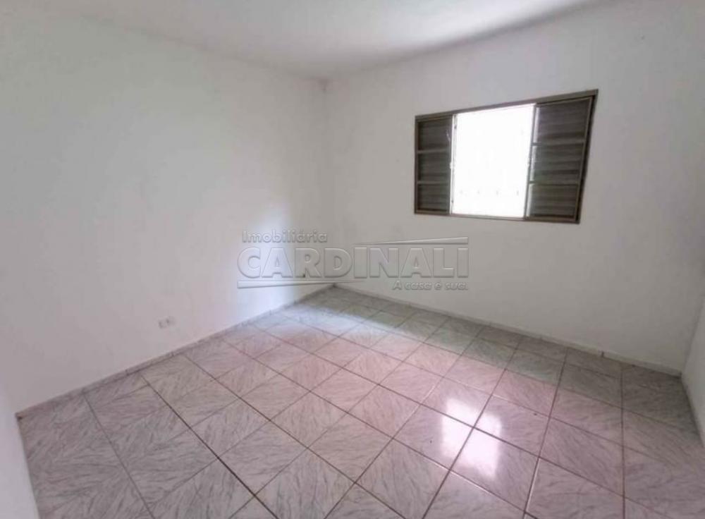 Alugar Casa / Padrão em São Carlos R$ 1.112,00 - Foto 17