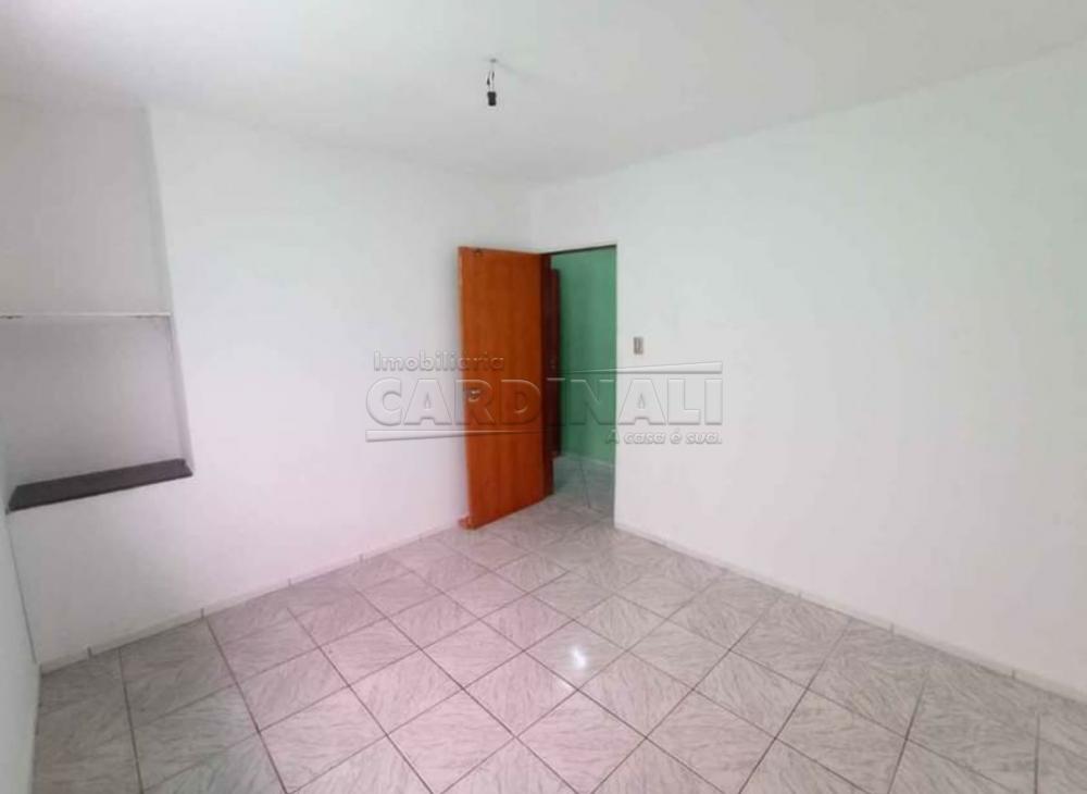 Alugar Casa / Padrão em São Carlos R$ 1.112,00 - Foto 19
