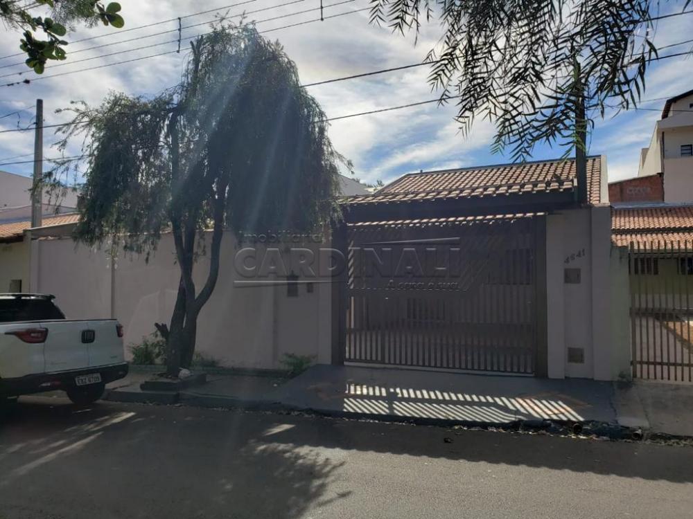 Casa / Padrão em São Carlos , Comprar por R$490.000,00