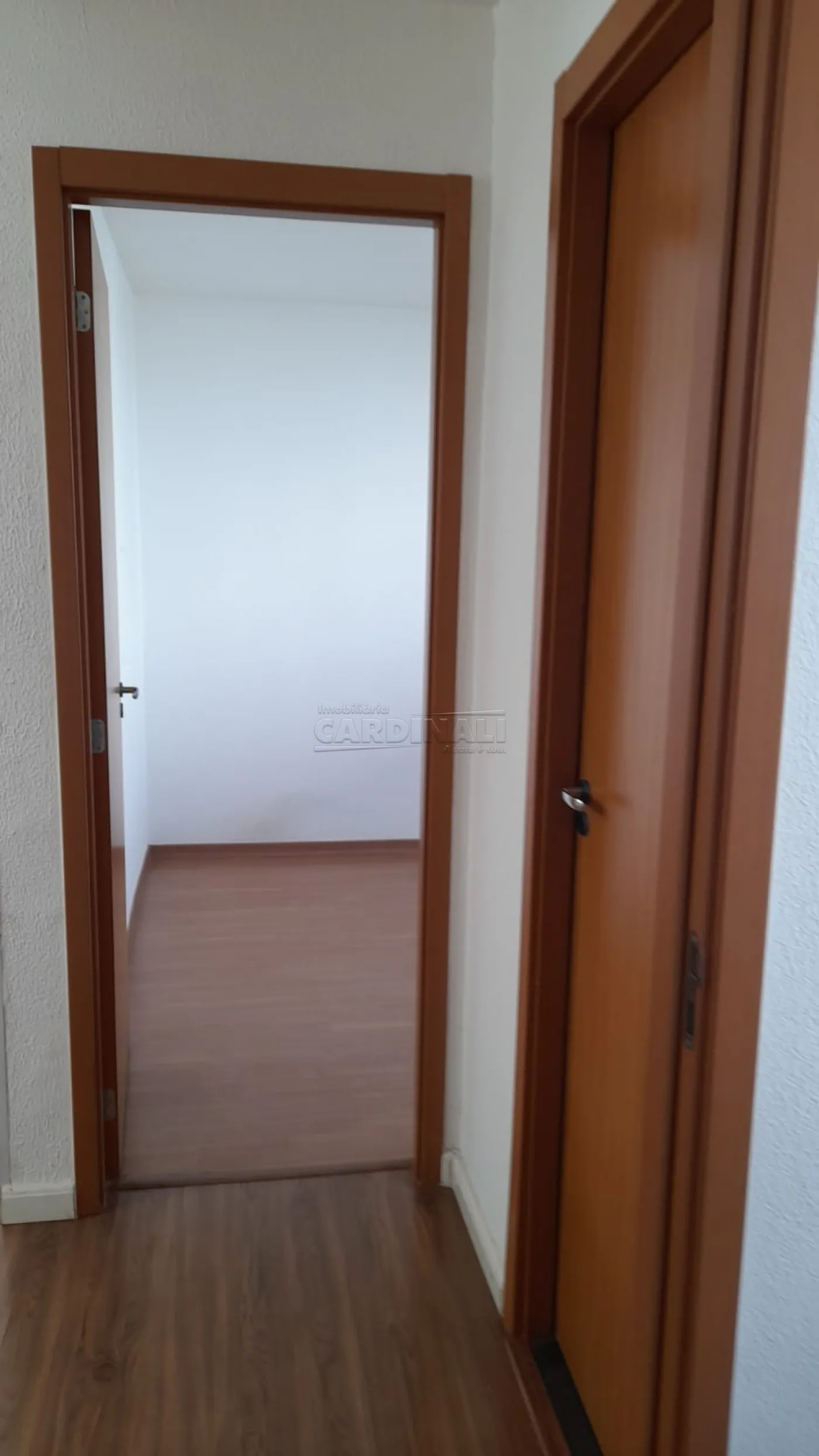 Alugar Apartamento / Padrão em São Carlos R$ 945,00 - Foto 8