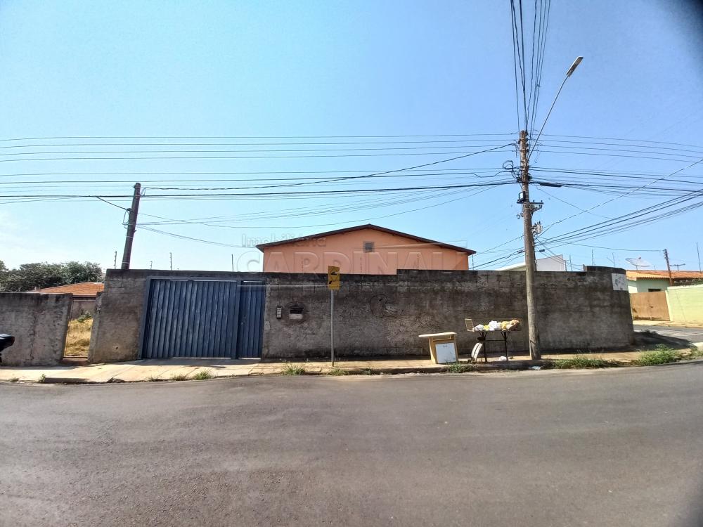 Apartamento / Padrão em São Carlos 