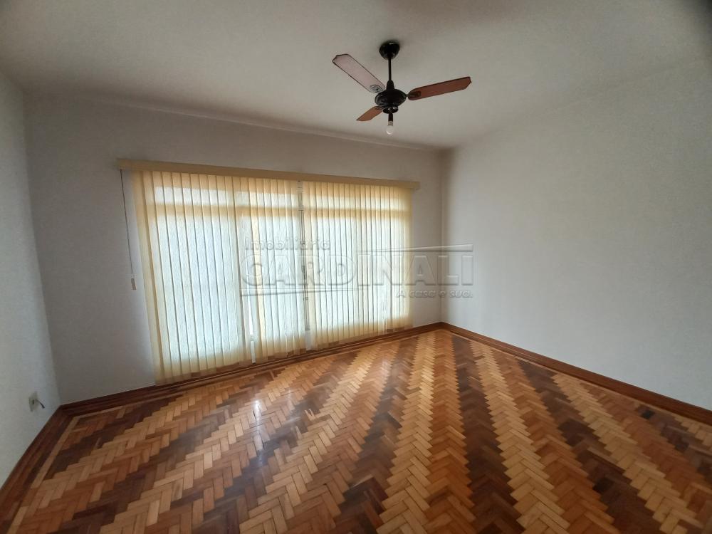 Alugar Casa / Padrão em São Carlos R$ 1.600,00 - Foto 3