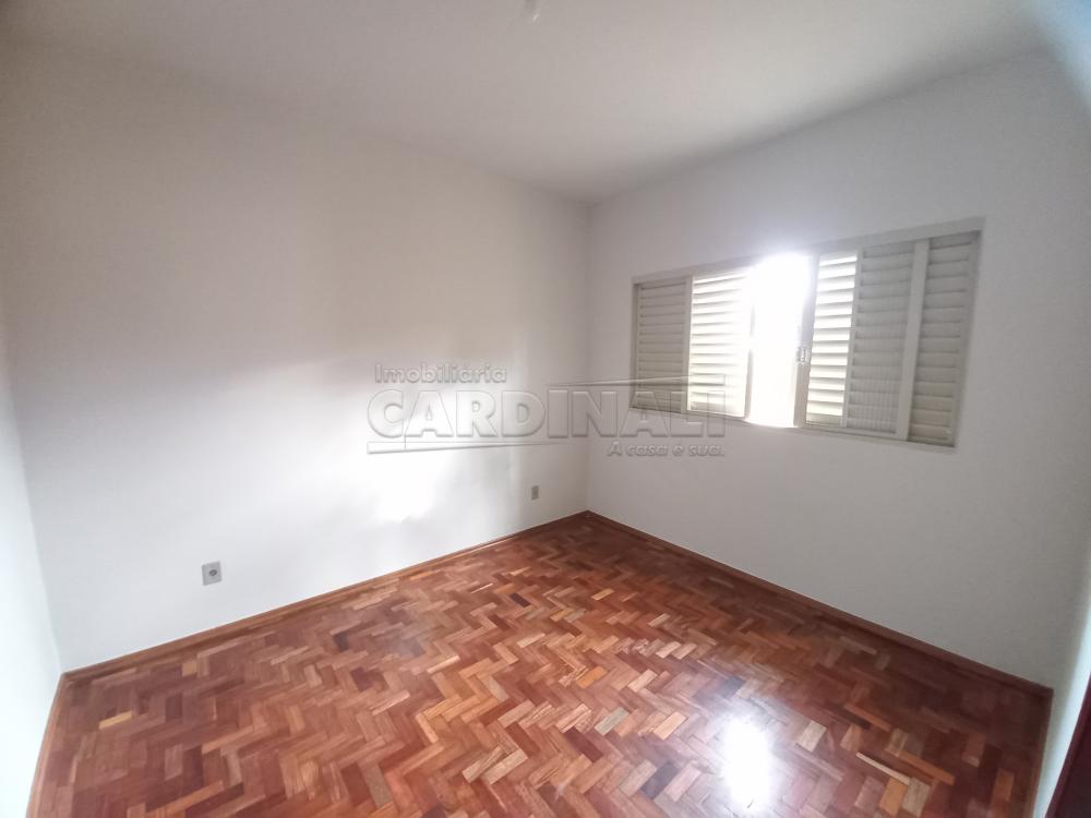 Alugar Casa / Padrão em São Carlos R$ 1.600,00 - Foto 6