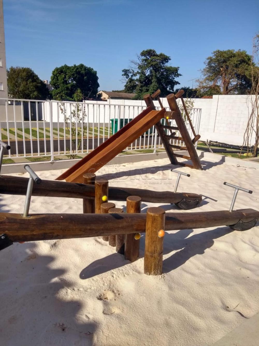 Alugar Apartamento / Padrão em São Carlos R$ 1.500,00 - Foto 1