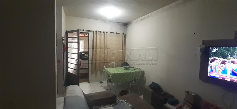 Alugar Casa / Padrão em São Carlos R$ 667,00 - Foto 9
