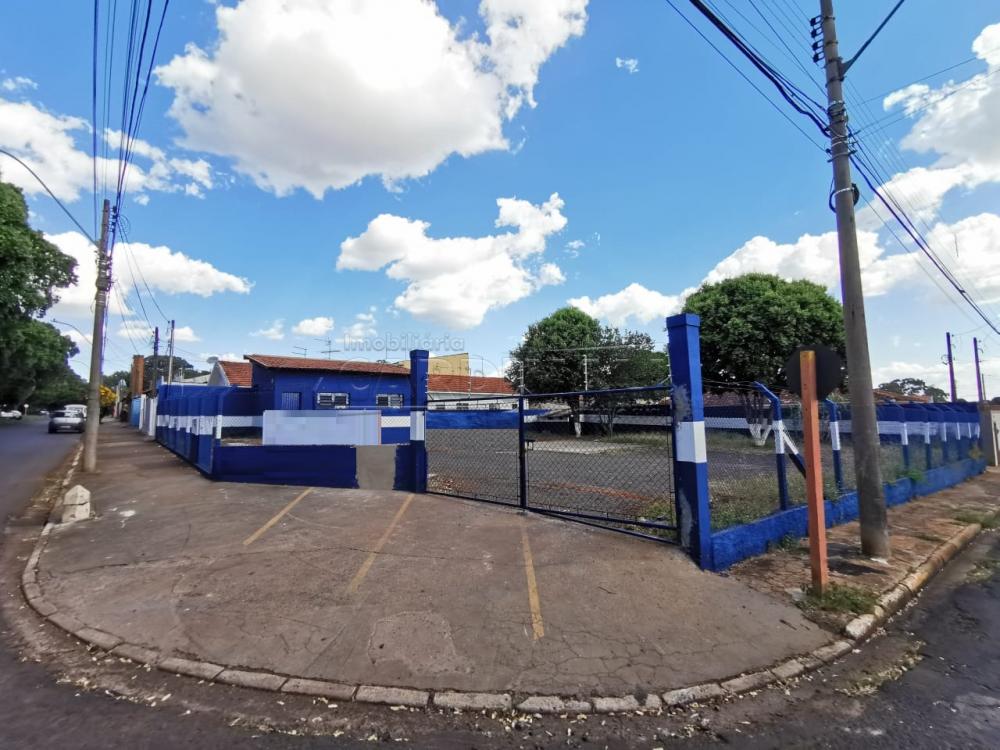 Comercial / Prédio em Araraquara Alugar por R$4.500,00