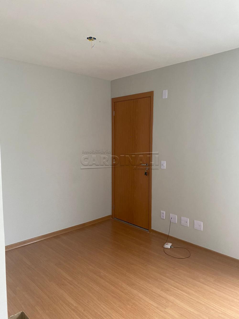 Comprar Apartamento / Padrão em São Carlos R$ 150.000,00 - Foto 6
