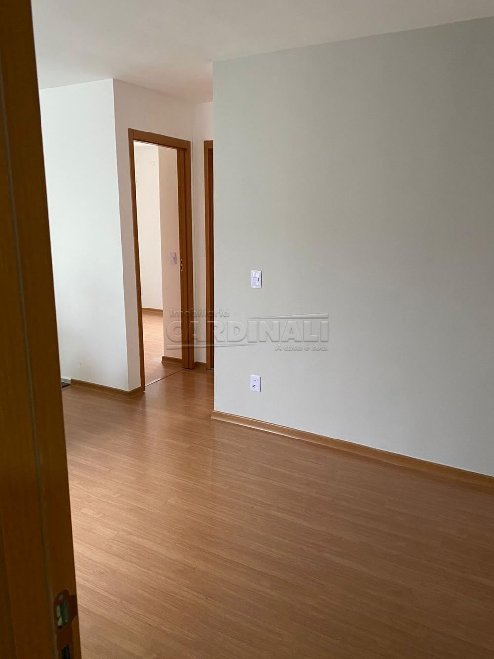 Comprar Apartamento / Padrão em São Carlos R$ 150.000,00 - Foto 8