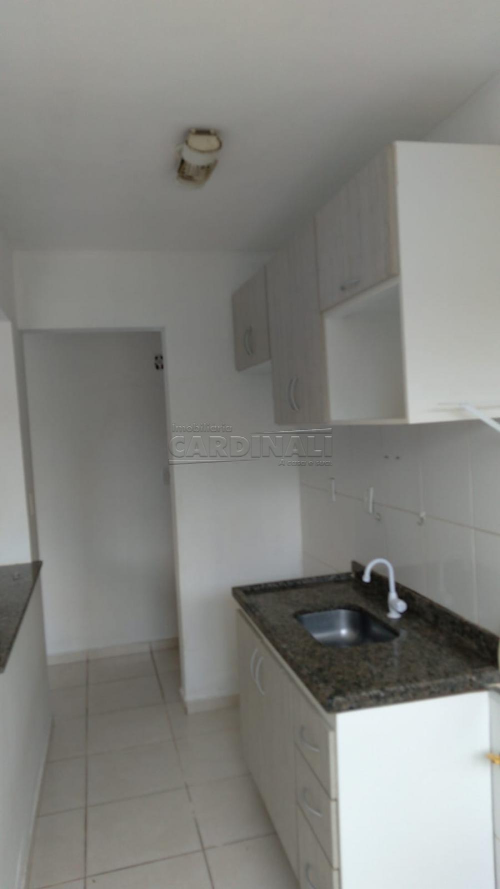 Comprar Apartamento / Padrão em São Carlos R$ 160.000,00 - Foto 4