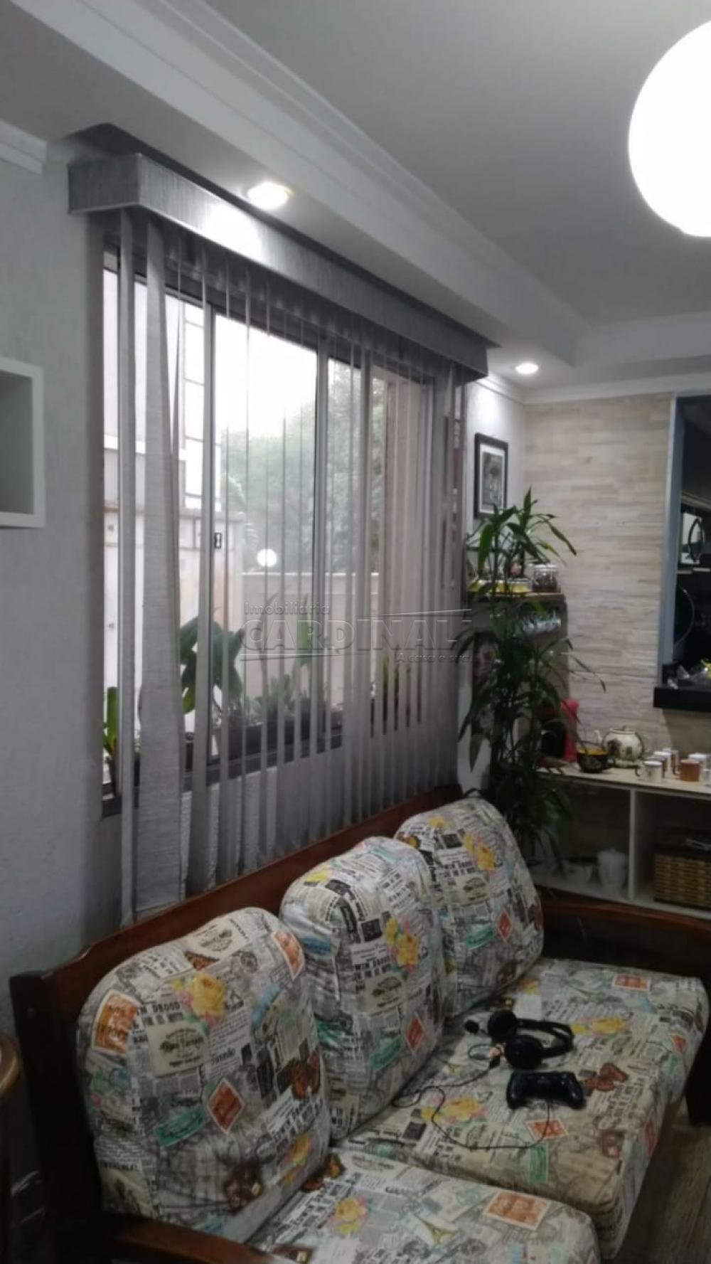 Apartamento / Padrão em São Carlos 