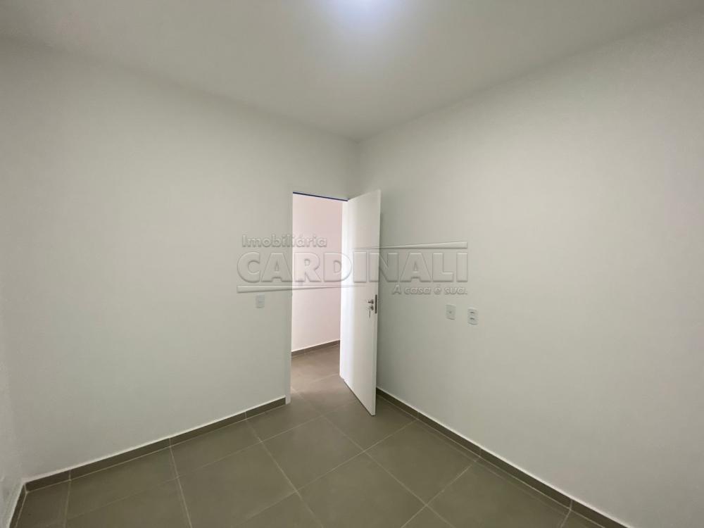 Alugar Apartamento / Padrão em São Carlos R$ 1.112,00 - Foto 9