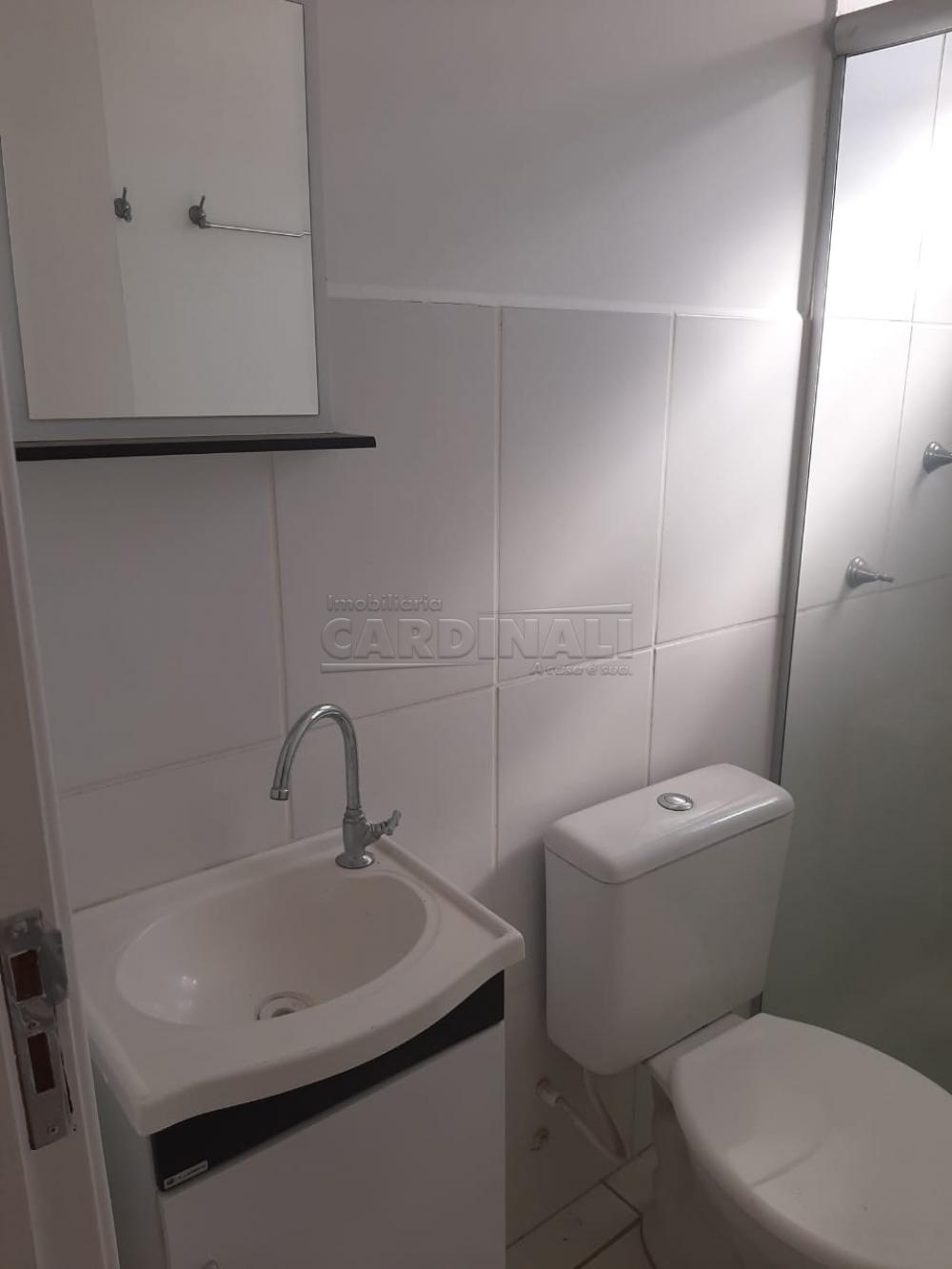 Alugar Apartamento / Padrão em Araraquara R$ 700,00 - Foto 12