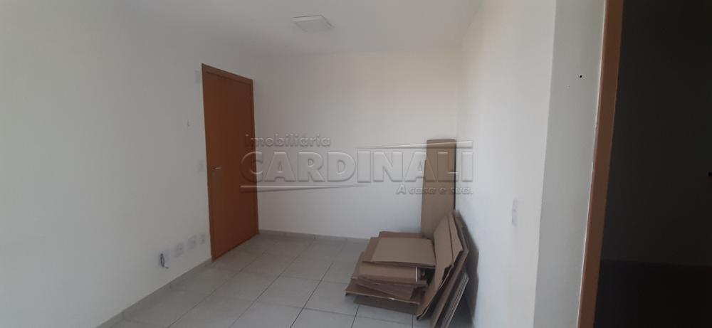 Alugar Apartamento / Padrão em São Carlos R$ 778,00 - Foto 3