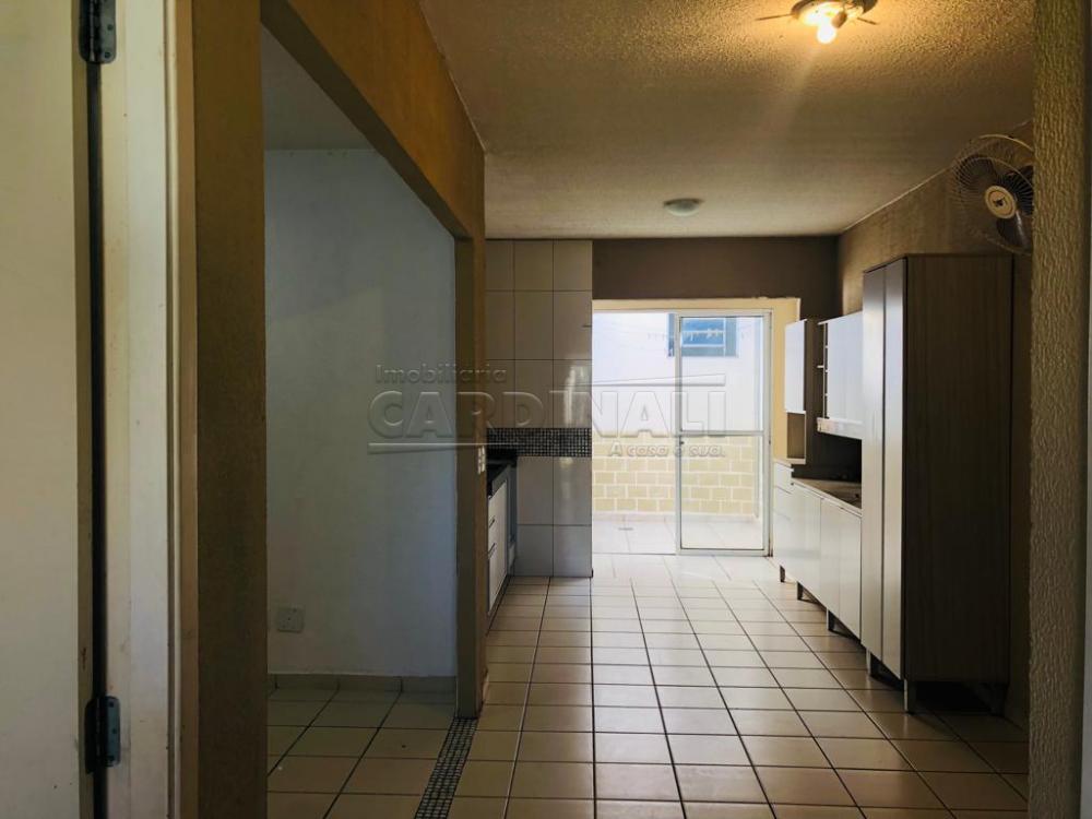 Sala Alugar Casa / Condomínio em São Carlos R$ 1.000,00 - Foto 1