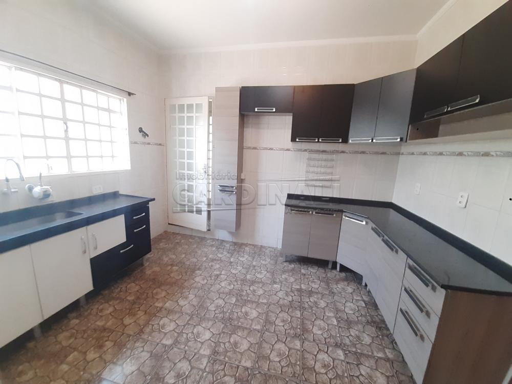 Alugar Casa / Condomínio em São Carlos R$ 2.778,00 - Foto 16
