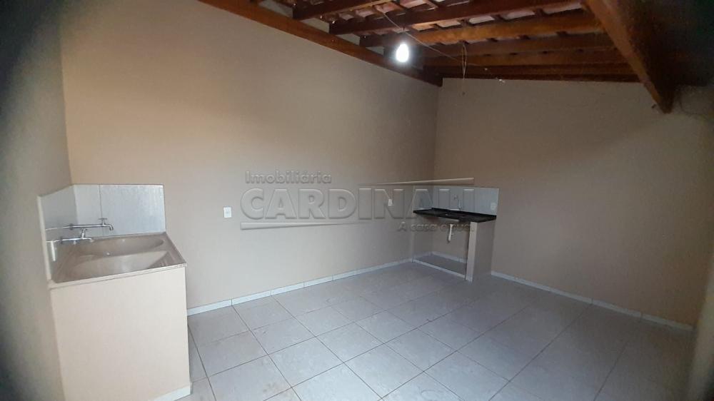 Comprar Casa / Padrão em São Carlos R$ 250.000,00 - Foto 1