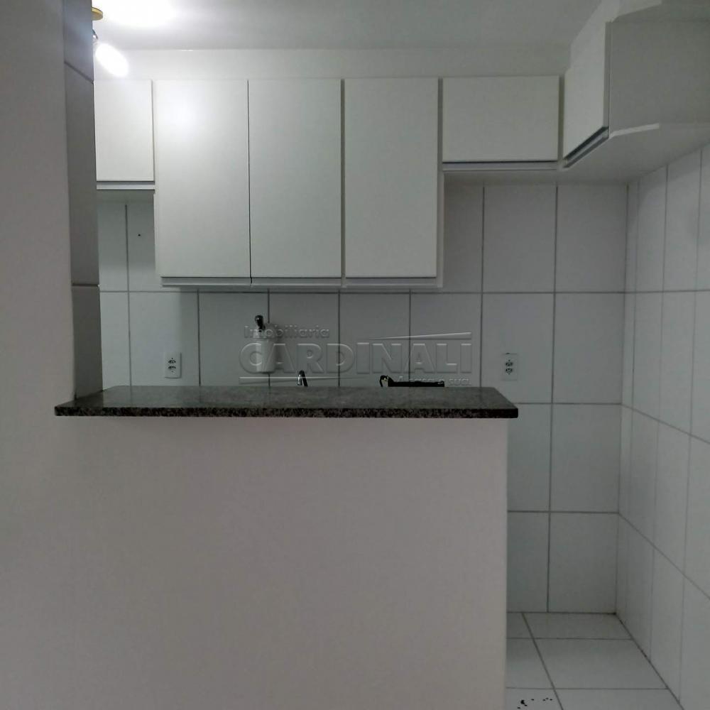 Apartamento / Padrão em São Carlos 