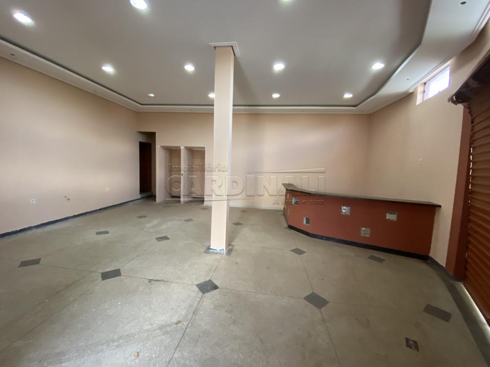 Alugar Comercial / Salão em São Carlos R$ 2.000,00 - Foto 4