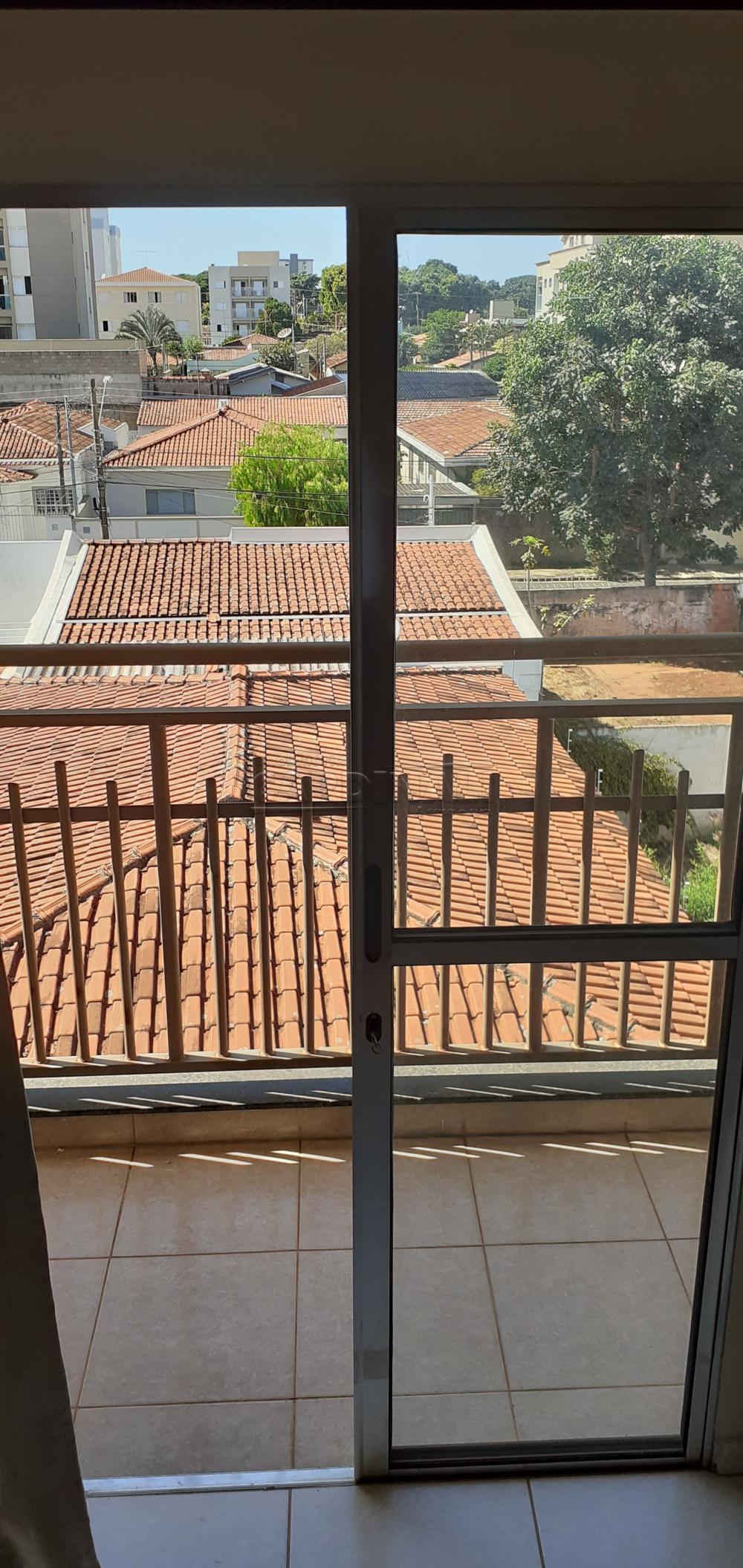 Alugar Apartamento / Padrão em São Carlos R$ 1.000,00 - Foto 6
