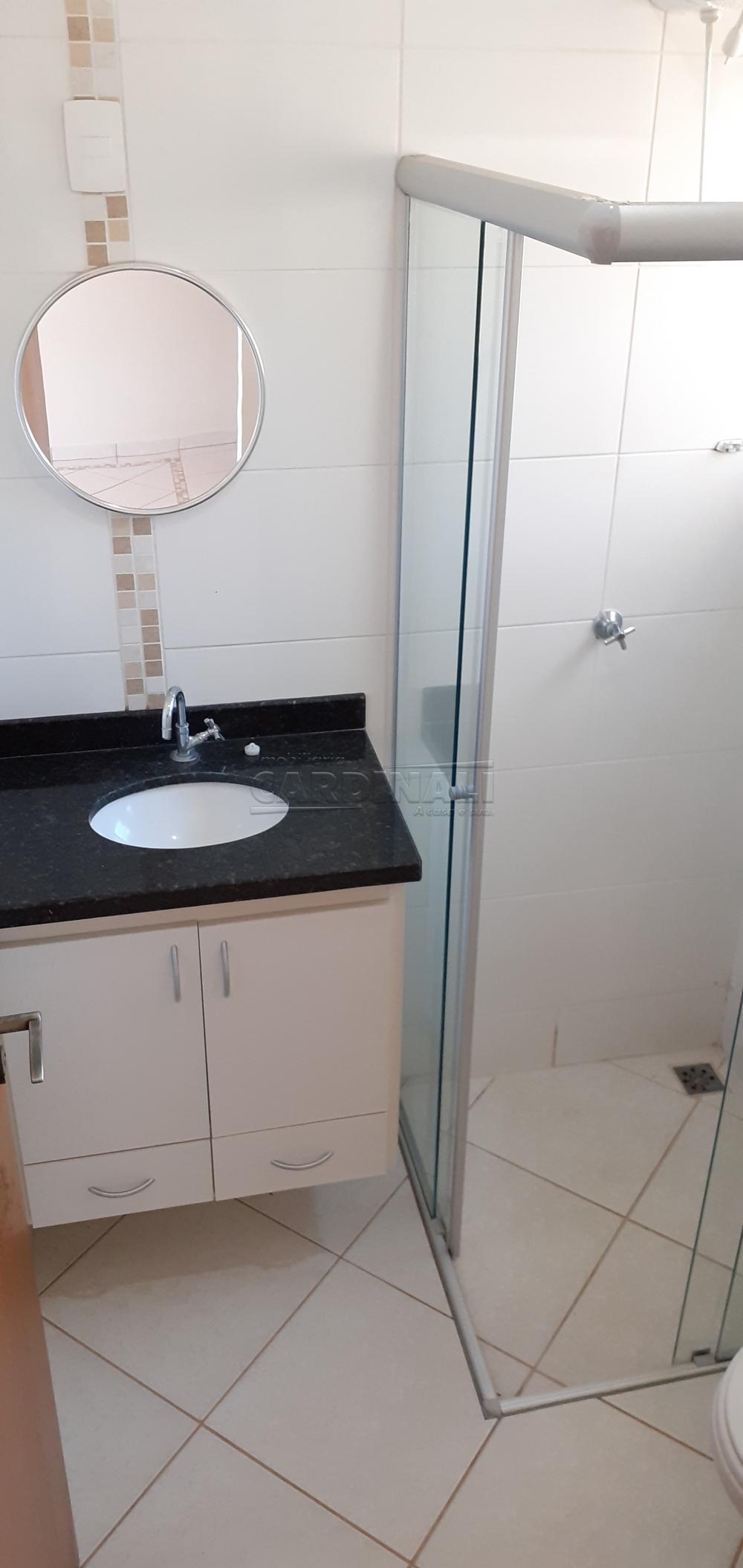 Alugar Apartamento / Padrão em São Carlos R$ 1.000,00 - Foto 14