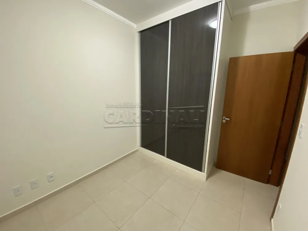 Alugar Casa / Padrão em São Carlos R$ 2.800,00 - Foto 4