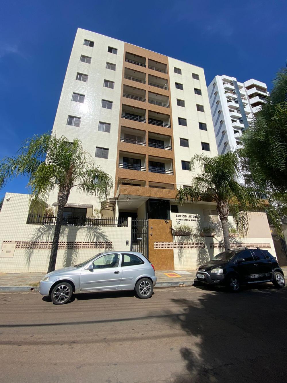 Alugar Apartamento / Padrão em São Carlos R$ 1.556,00 - Foto 1