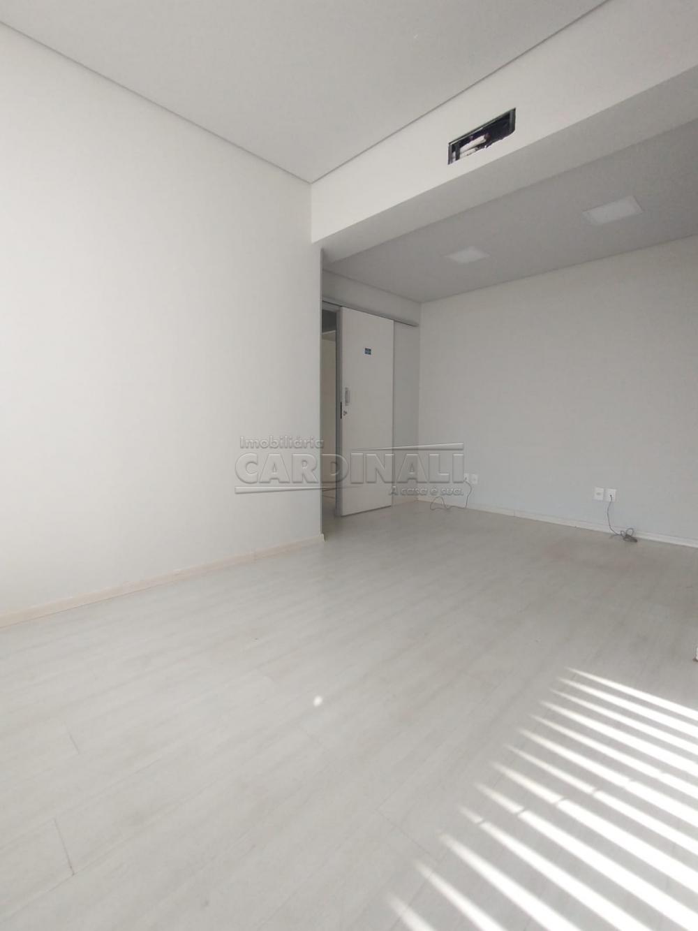 Alugar Comercial / Salão em São Carlos R$ 2.600,00 - Foto 5