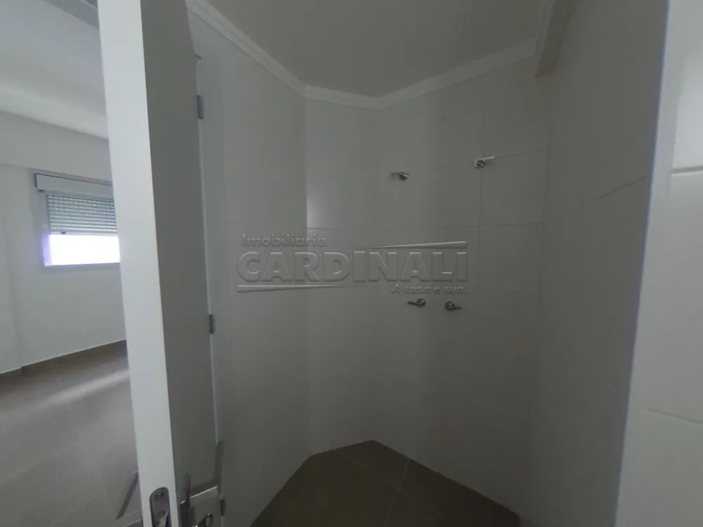 Comprar Apartamento / Padrão em São Carlos R$ 678.400,00 - Foto 17