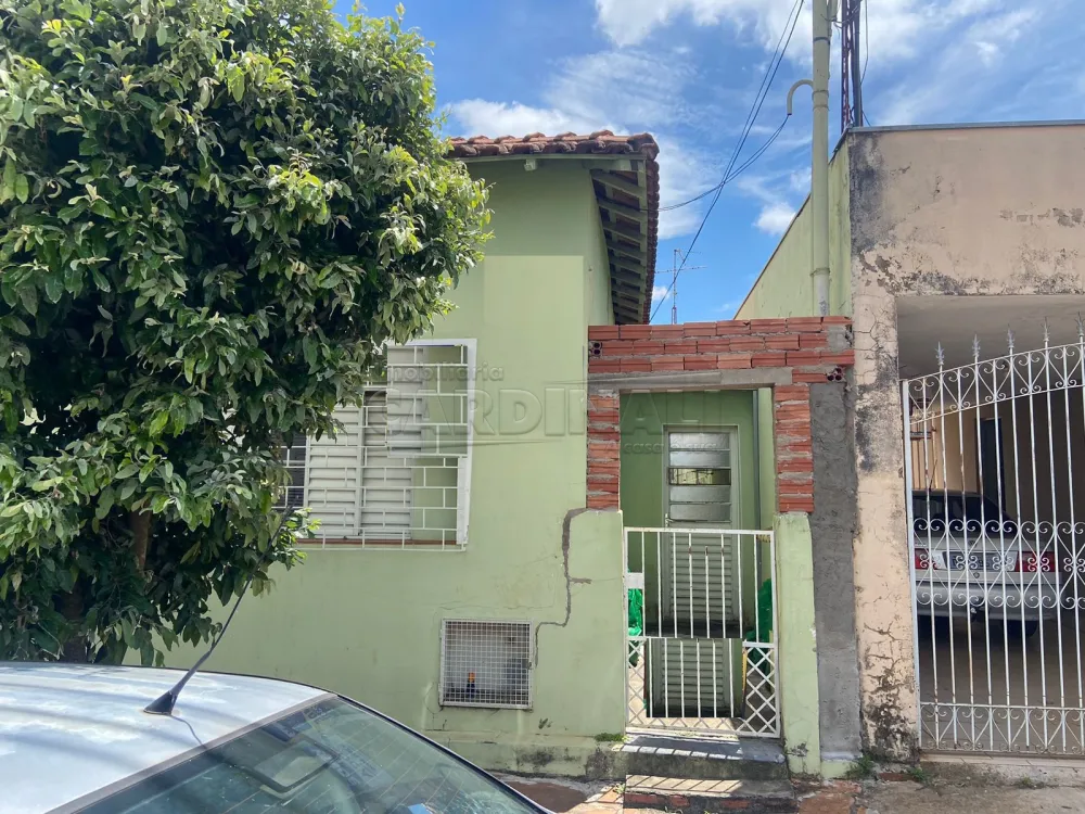 Casa / Padrão em São Carlos Alugar por R$778,00