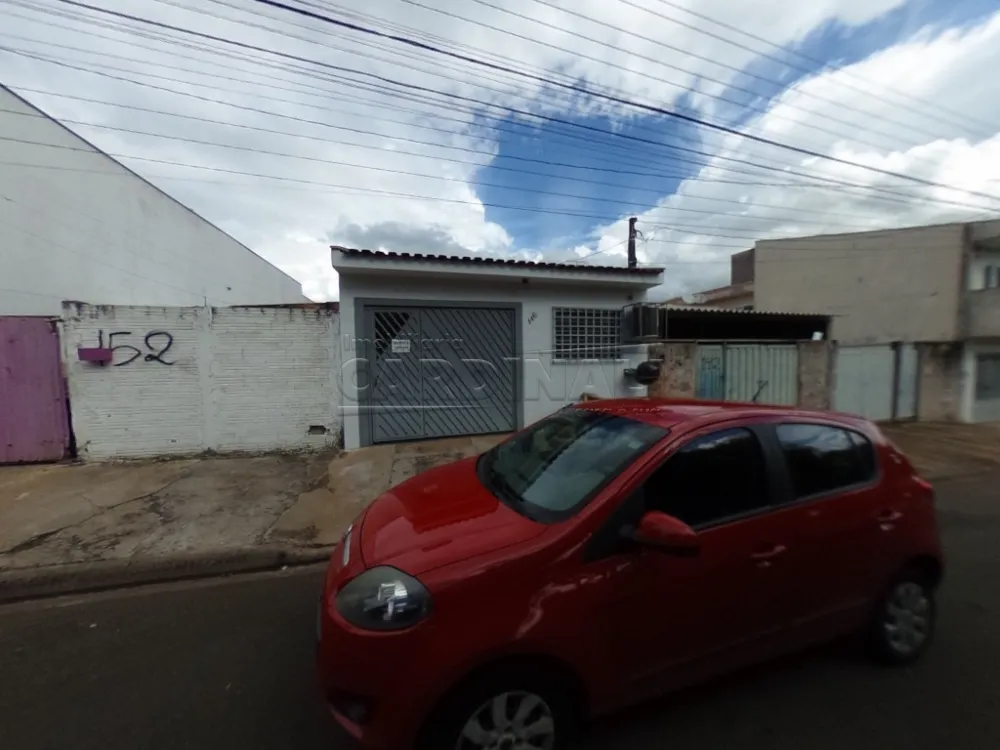 Casa / Padrão em São Carlos Alugar por R$1.445,00
